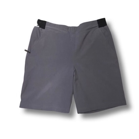 WindRiver Mosquito Repellent Shorts - Picture 2 of 3